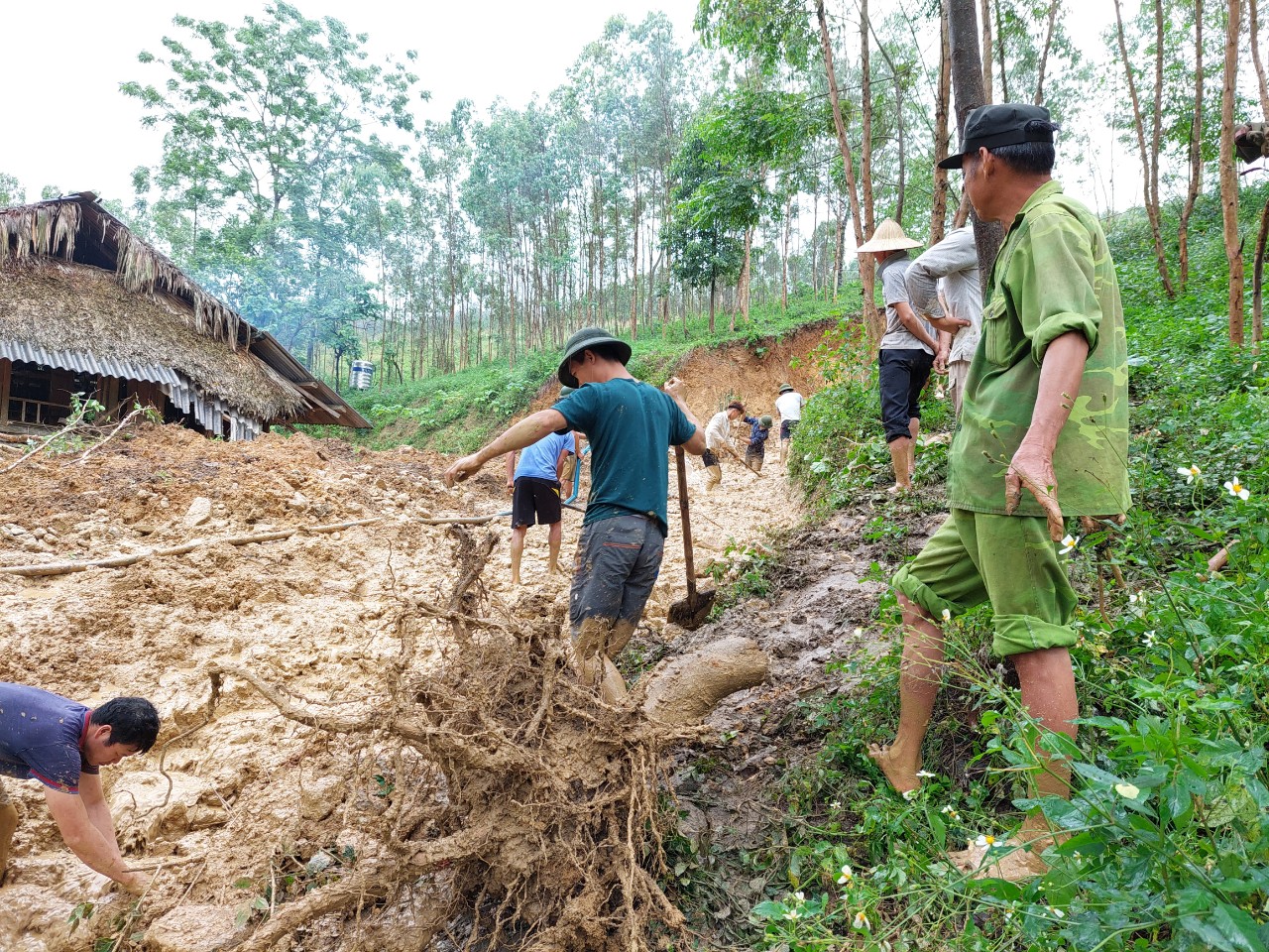 PHƯƠNG CHÂM 4 TẠI CHỖ TRONG PCTT-TKCN
